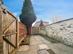 Rear external- click for photo gallery